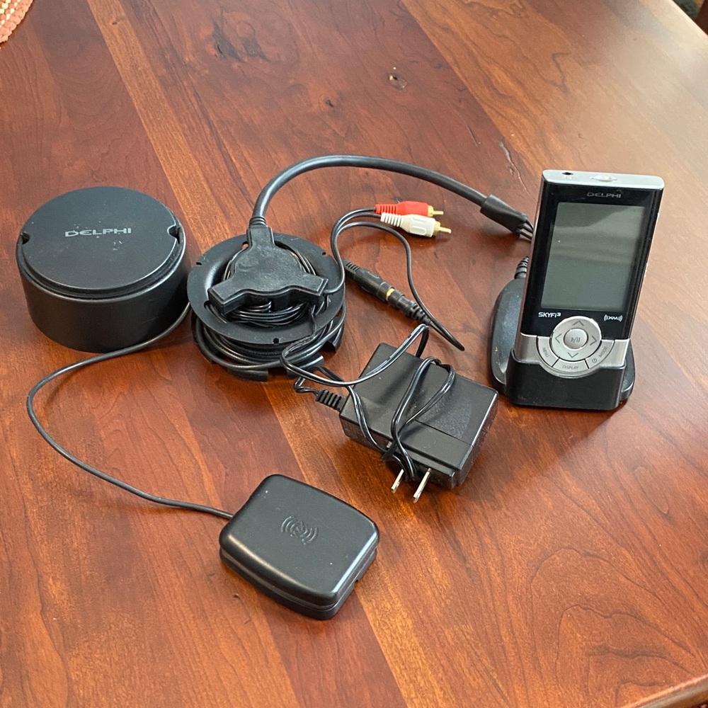 XM radio car kit. Delphi SKYFi3.